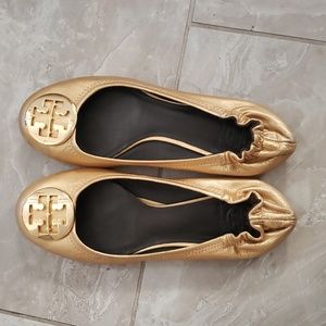 Barely worn TORY BURCH ballet flats, Size 8 Women